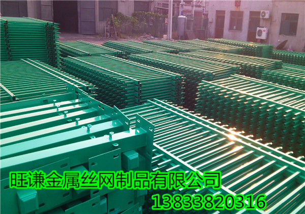 1047482430_118137878_副本.jpg